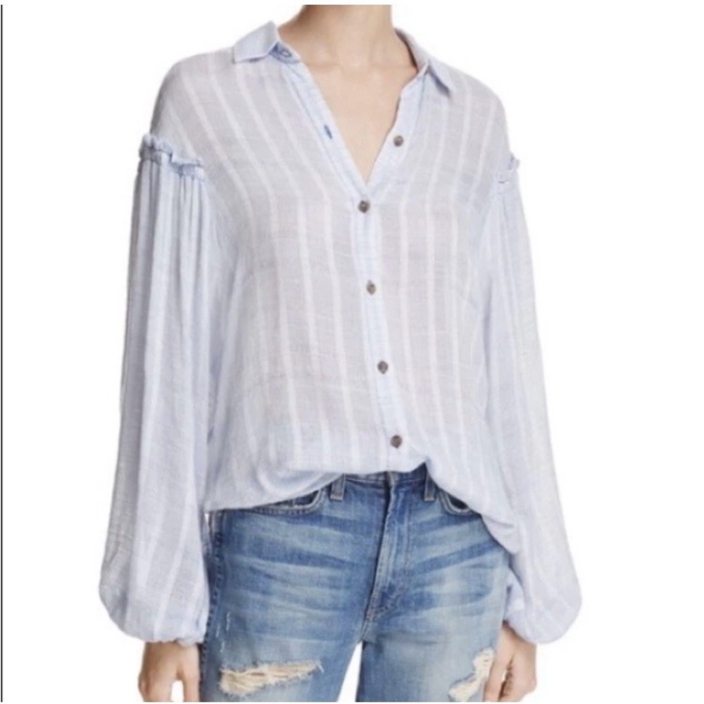 Free People Prairie Women's light blue heater Button-Up Nubby soft Blouse size S